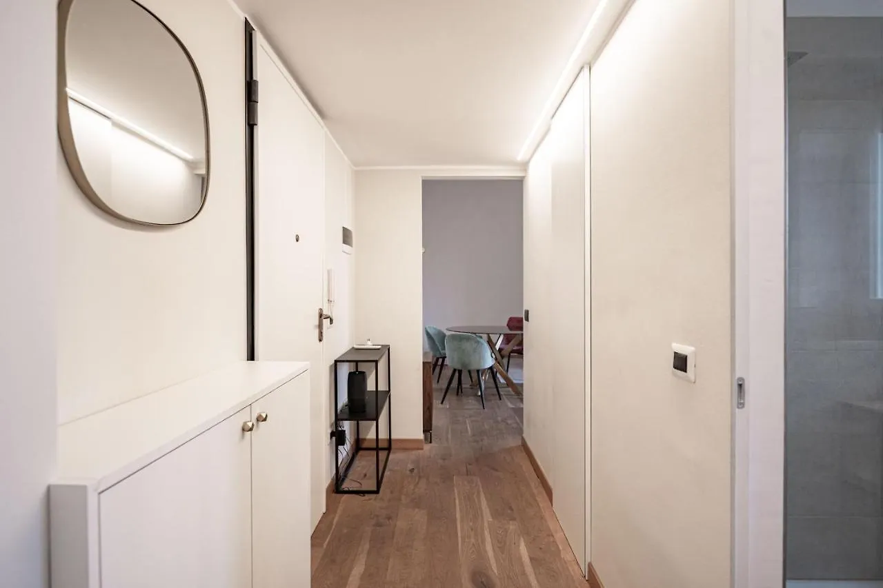 Appartamento Montello Livings, Exclusive Terrace And Skyline View Milano