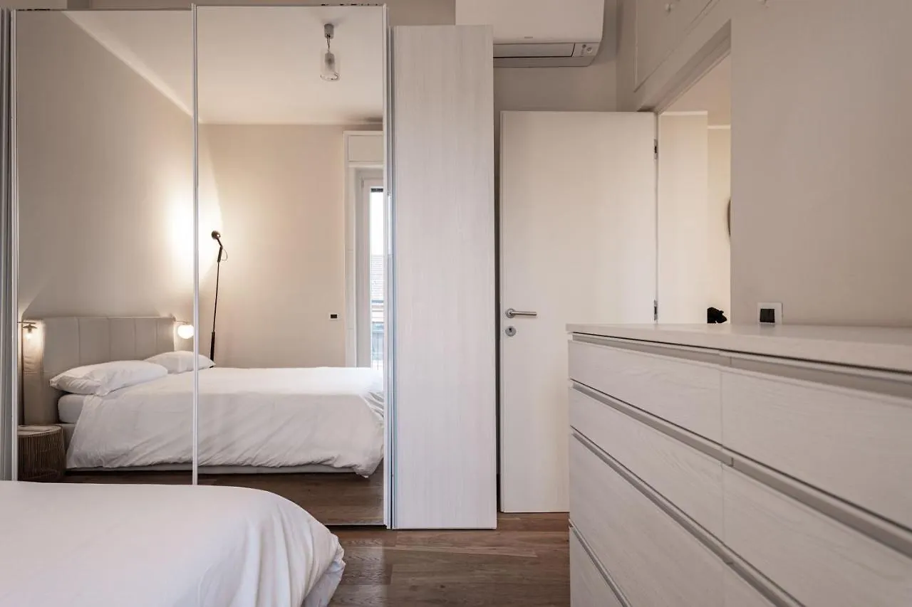 Appartamento Montello Livings, Exclusive Terrace And Skyline View Milano 0*,  Italia
