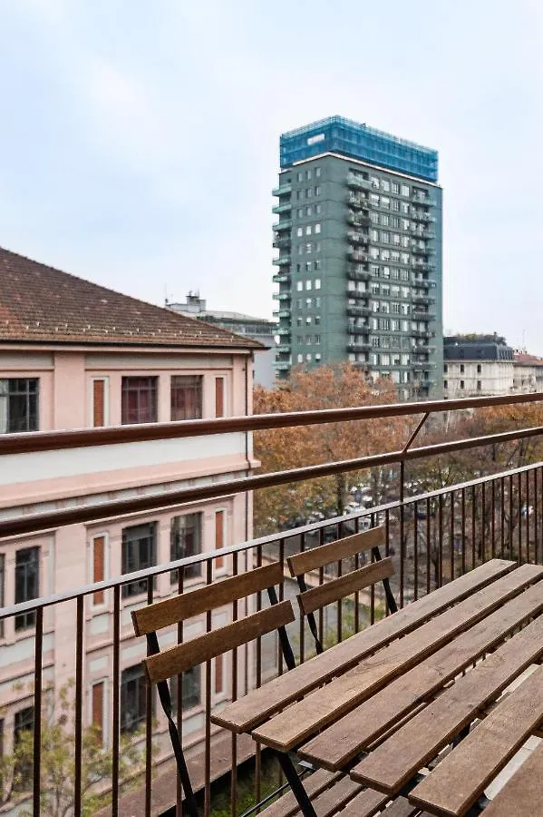 Montello Livings, Exclusive Terrace And Skyline View Apartment Milan